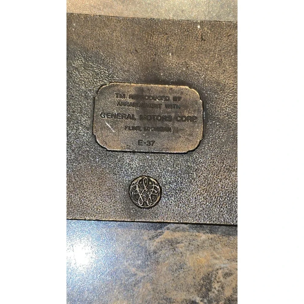 Vintage 1973 Wells‎ Fargo & Co Belt Buckle